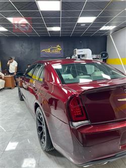 کرایسلەر 300